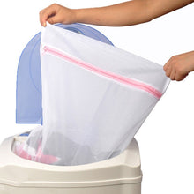 Load image into Gallery viewer, 3 Sizes Zippered Mesh Laundry Wash Bags for Delicates Lingerie Socks Underwear
